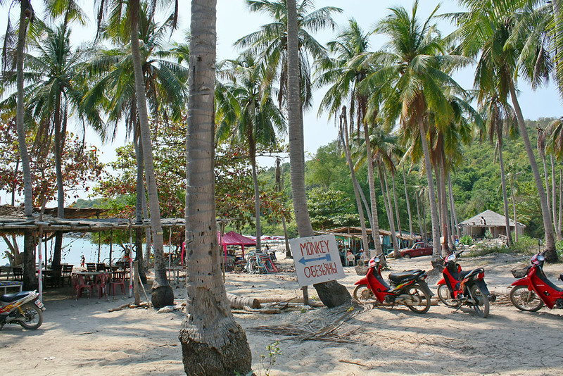 Koh Larn – rajska wyspa niedaleko Pattaya i Bangkoku. Jak dojechać, ceny, plaże 9