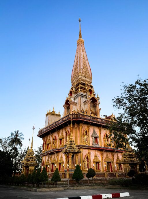 Wat Chalong – najważniejsza I najładniejsza świątynia na wyspie Phuket 2