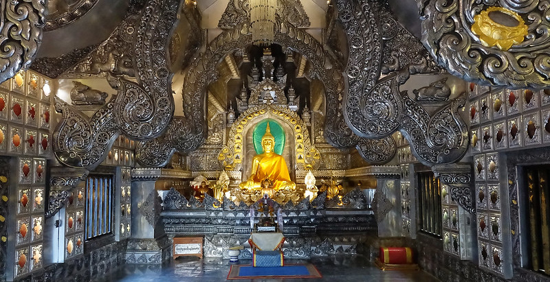 Świątynia Silver Temple ( Wat Sri Suphan) w Chiang Mai  4