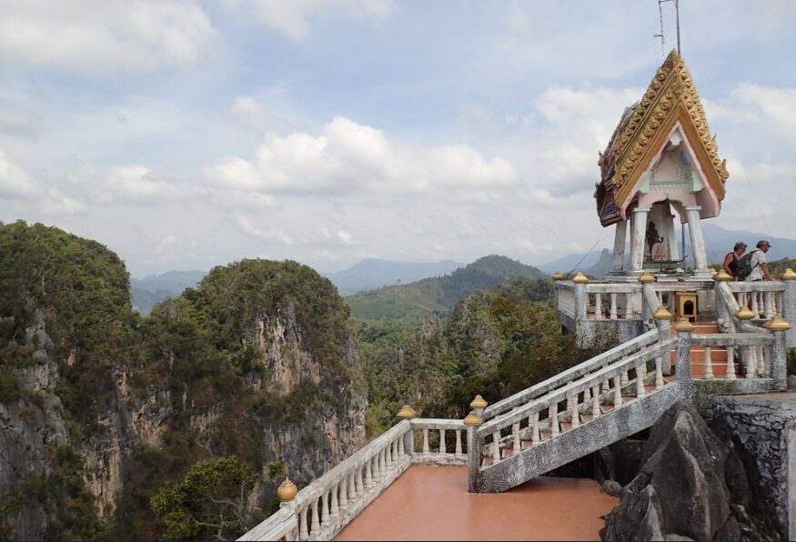 Świątynia Tiger Cave Temple w prowincji Krabi (Wat Tham Suea) 1