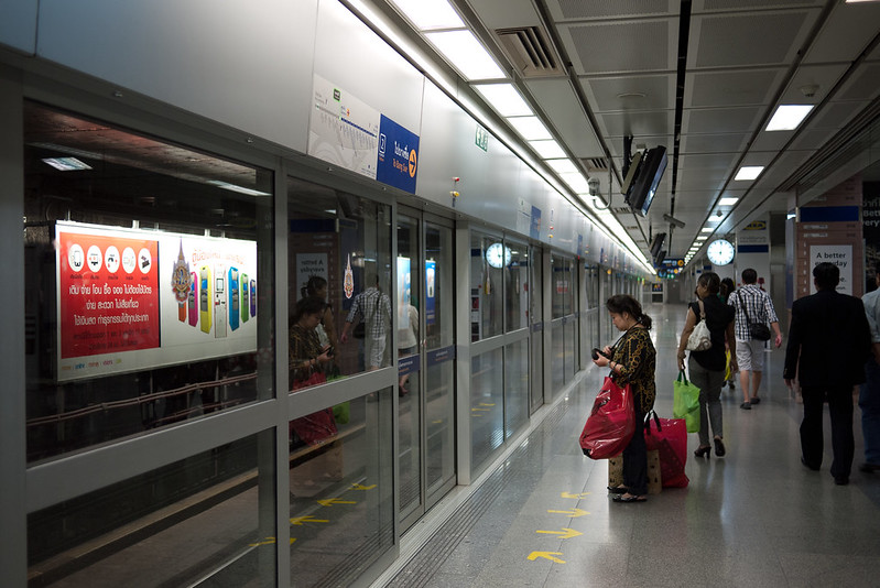 Metro MRT w Bangkoku - bilety, ceny, stacje, linie 10