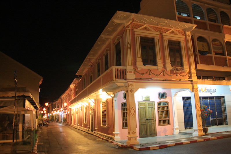 **Phuket Town – największe atrakcje stolicy wyspy Phuket** Phuket Town – największe atrakcje stolicy wyspy Phuket 7