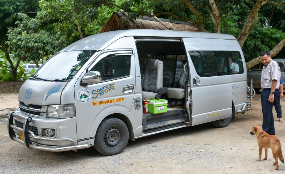 Transport w Tajlandii - autobusy i minivany 3