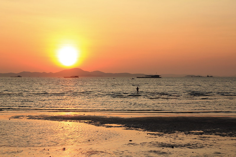 Pattaya Beach - główna plaża Pattaya. Co robić, gdzie imprezować, polecane hotele 3