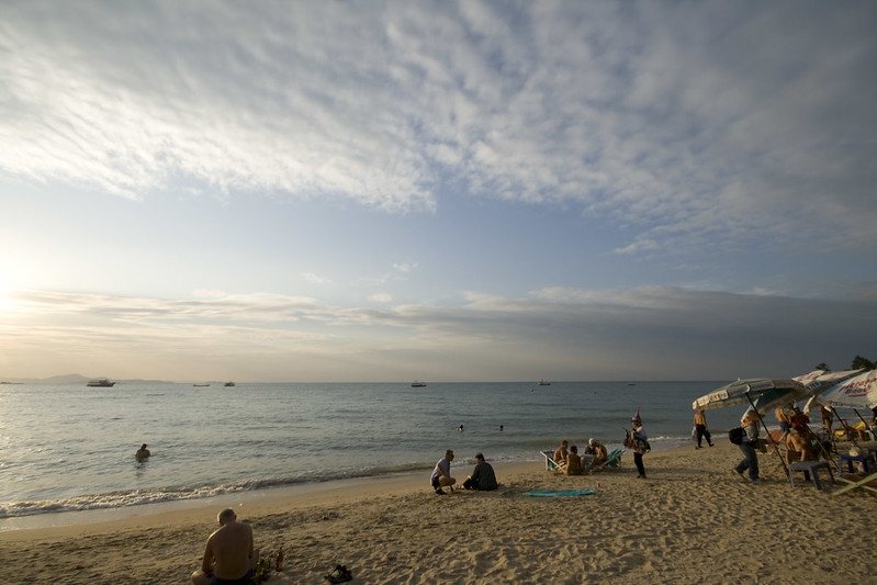 Pattaya Beach - główna plaża Pattaya. Co robić, gdzie imprezować, polecane hotele 4