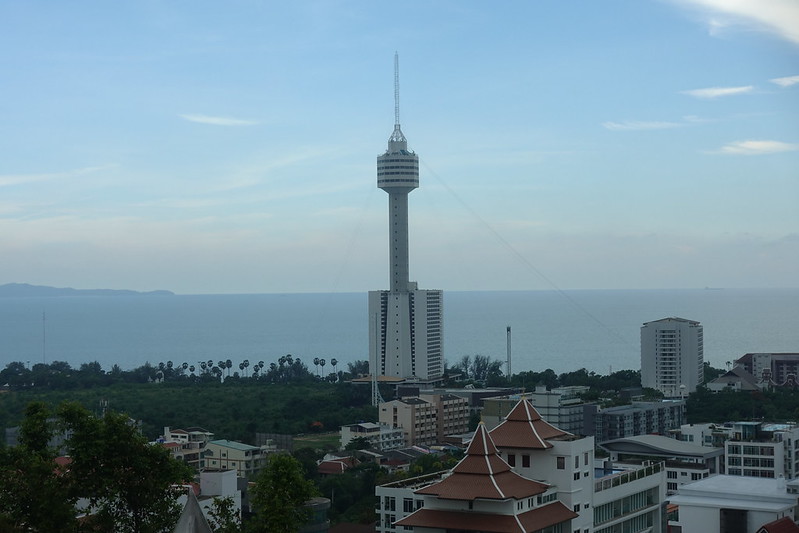 **Jomtien Beach – spokojna strona Pattaya** Jomtien Beach – spokojna strona Pattaya 8