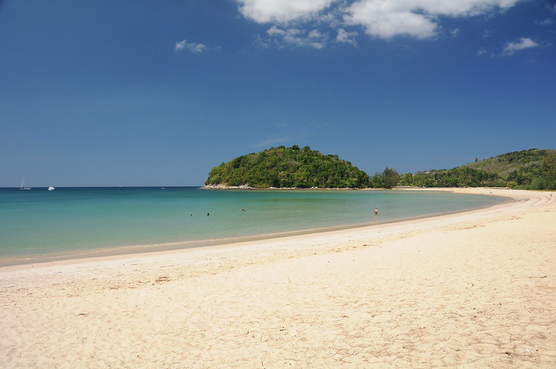 Layan Beach – jedna z najmniej zatłoczonych plaż Phuket 4