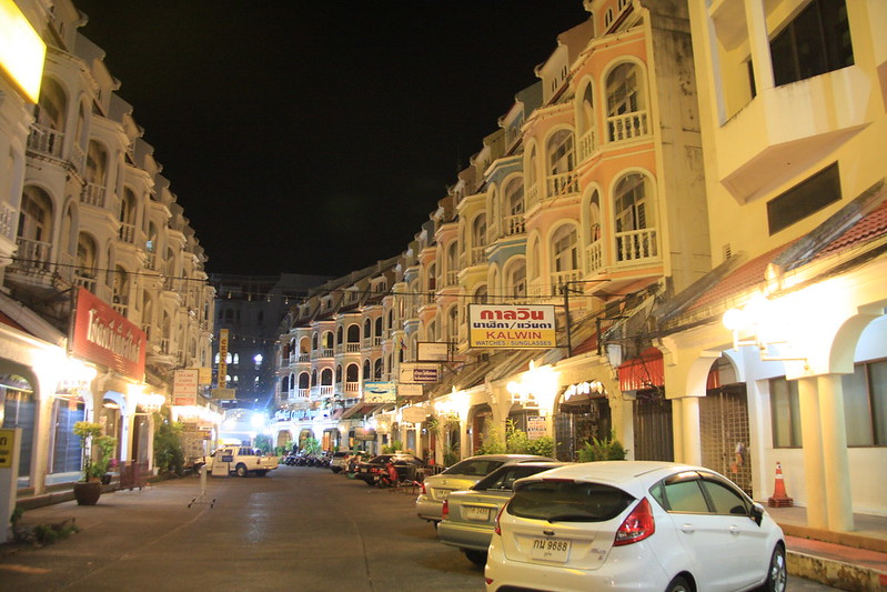 **Phuket Town – największe atrakcje stolicy wyspy Phuket** Phuket Town – największe atrakcje stolicy wyspy Phuket 8