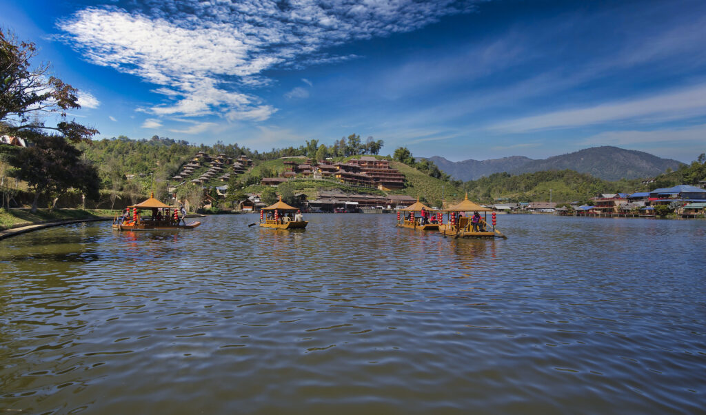 Ban Rak Thai – tajska „Szwajcaria” ukryta w górach Mae Hong Son